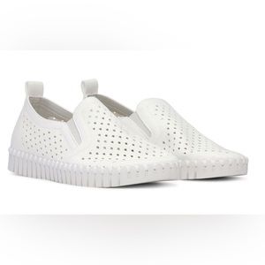 Ilse Jacobsen Tulip Flat White